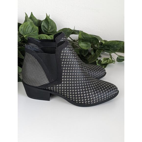 Betabrand x Ayesha Tellis Tennis Western Boots Waterproof Chic Birdseye Size 5 - Picture 4 of 8